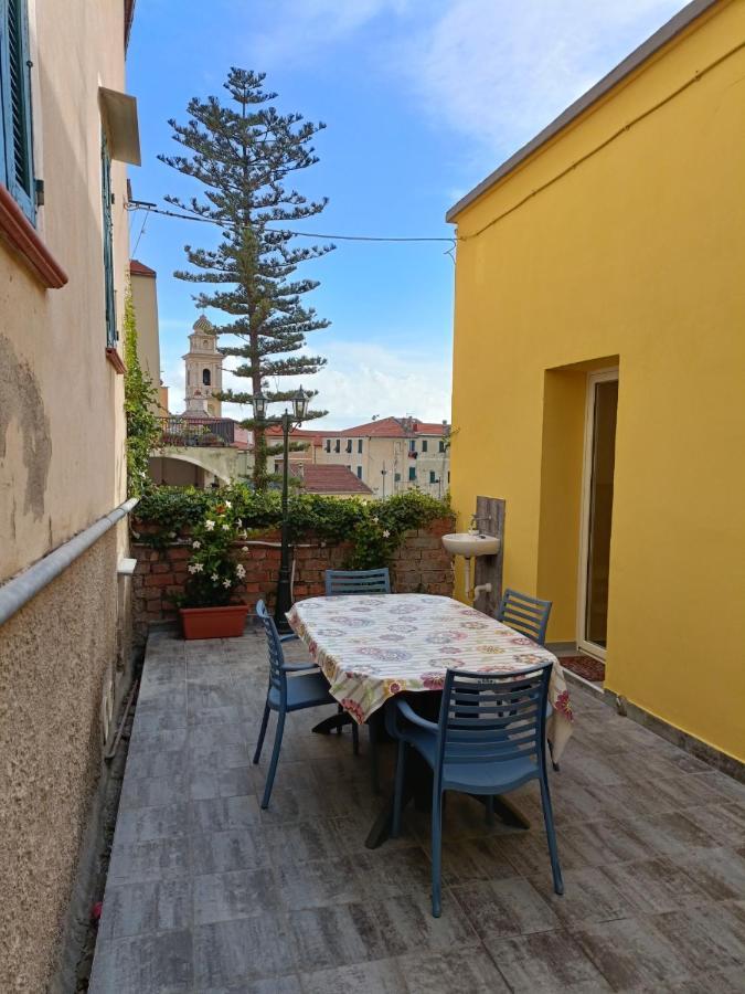 Casa Ribes Villa Santo Stefano al Mare Buitenkant foto