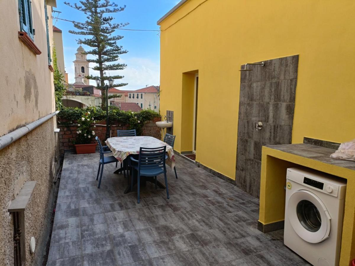 Casa Ribes Villa Santo Stefano al Mare Buitenkant foto